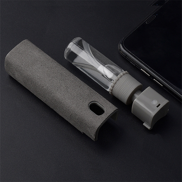 In 1 there is a spray to moisten the screen and a wipe to clean it. The screen will be spotless after use, the surface will be disinfected and anti-static!
